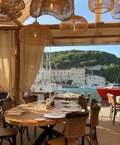 La Caravelle 3* Bonifacio (Corsica)